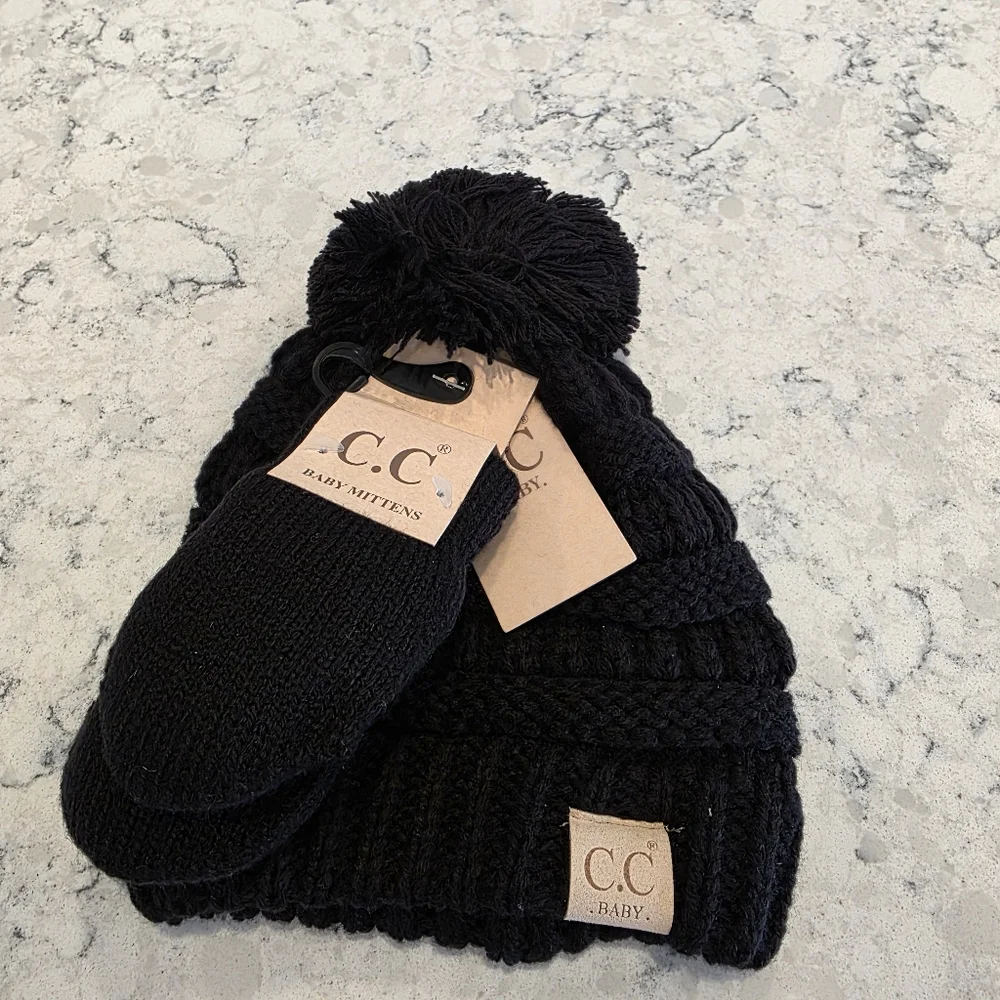 C.C Baby Pom And Mitten Set Black NWT! 0-9 Months